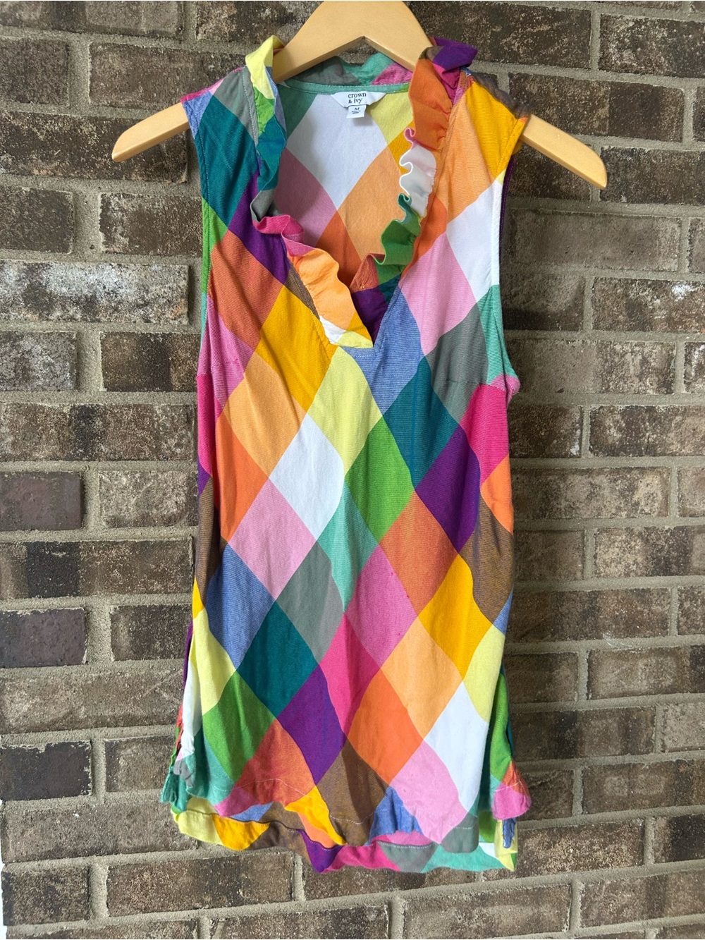Crown & Ivy Ruffle Neck Sleeveless Top Multi-Color Rainbow Harlequin Plaid M